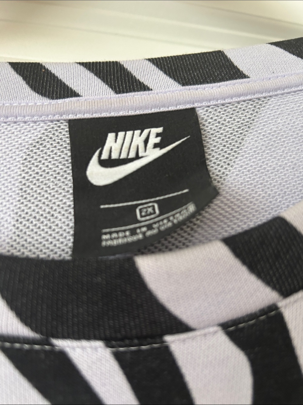 NWOT Nike plus top 2X top black and gray - Picture 2 of 5